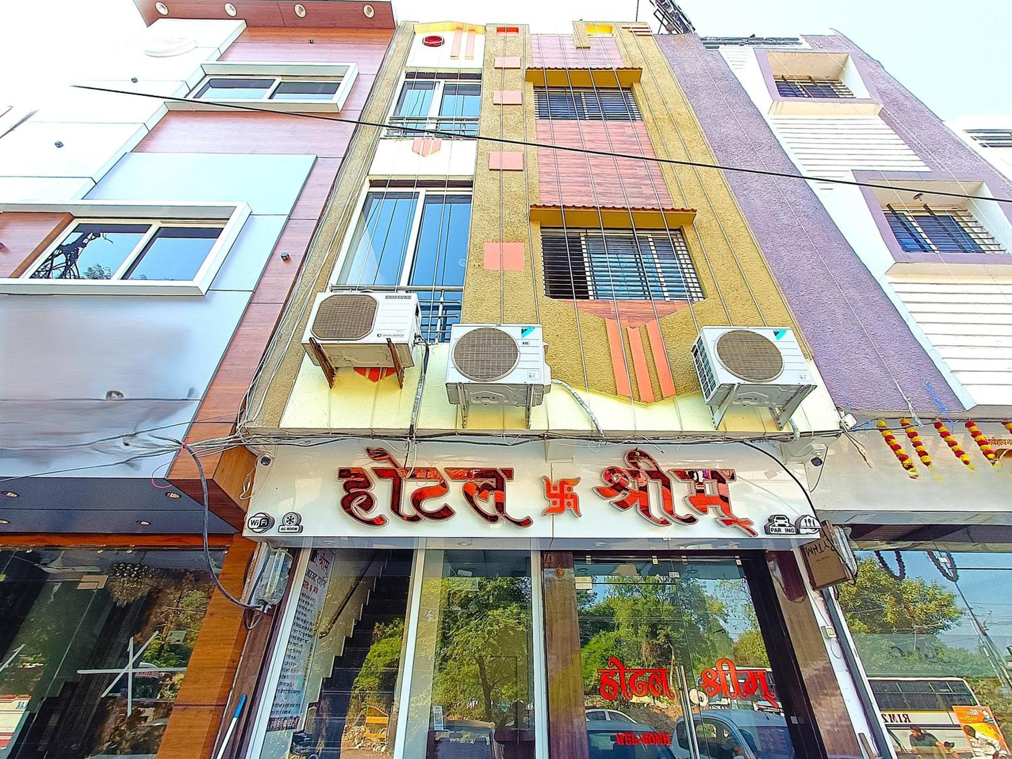 Hotel Shreem Ujaim Exterior foto